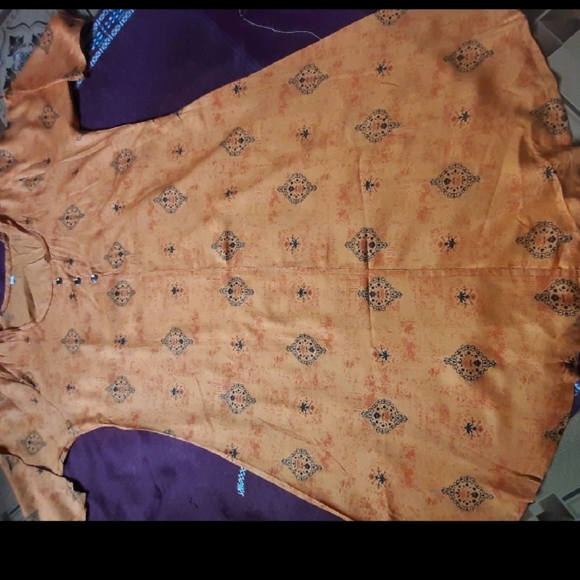 Kurta - Picture 4 of 4